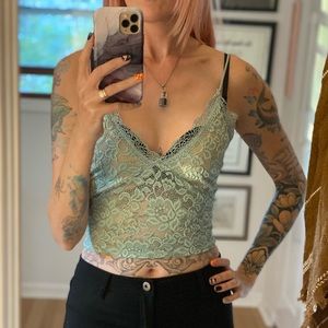 💚🖤 Lacy crop top and lacy bralette set! 🖤💚